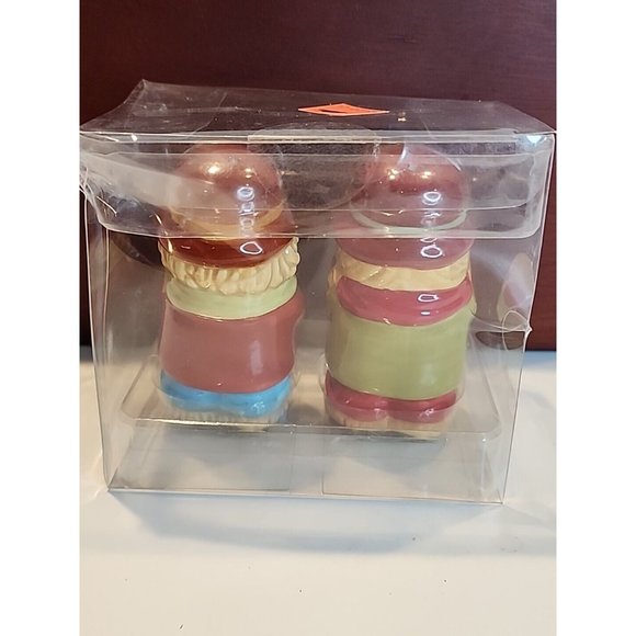 NEW Mr & Mrs Scarecrow Fall Dolomite Salt & Pepper Shaker  Publix Supermarkets. - Picture 3 of 5